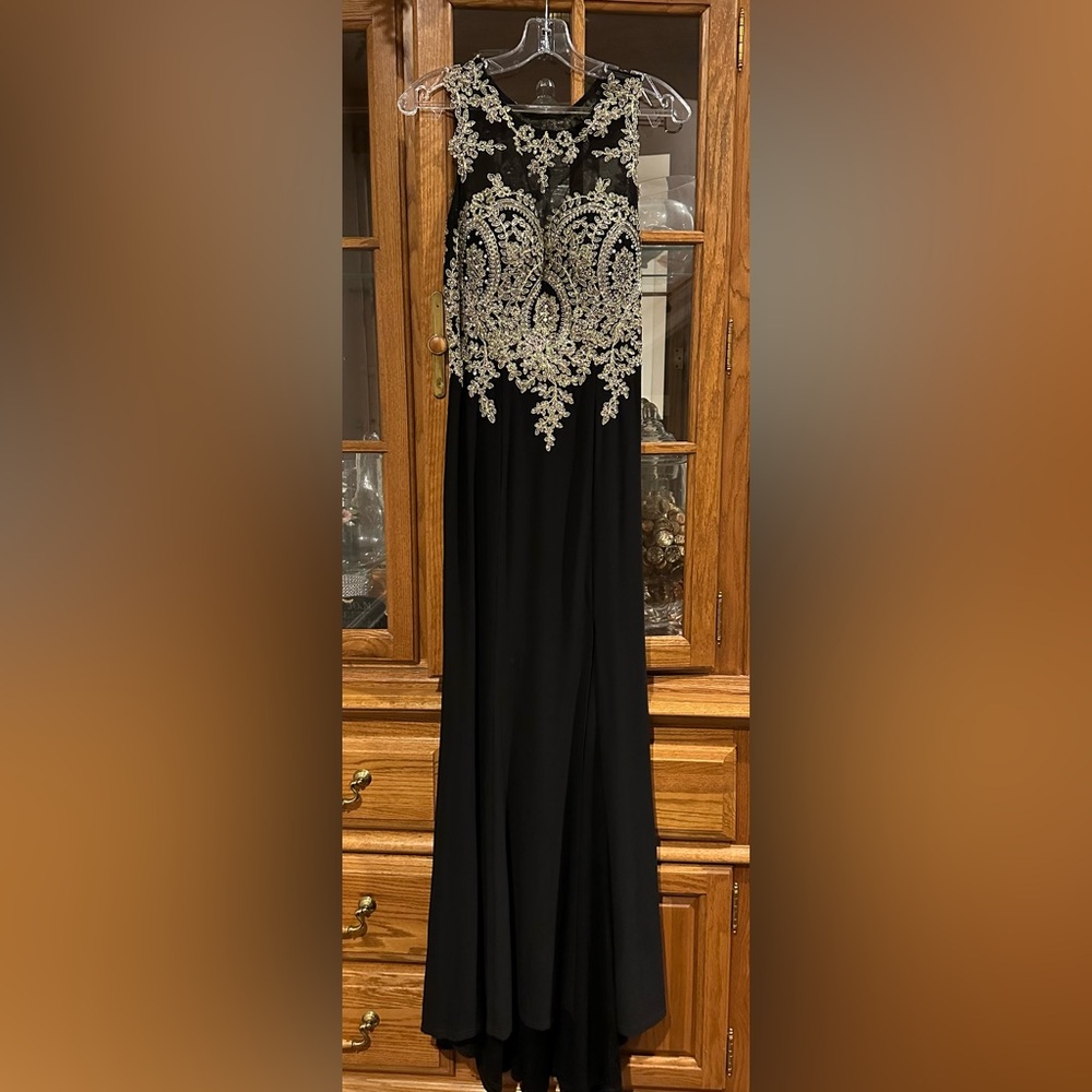 Juliet Black and Gold Dress